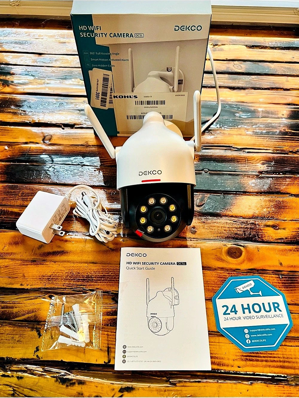 DEKCO HD WiFi Security Camera White & Black New